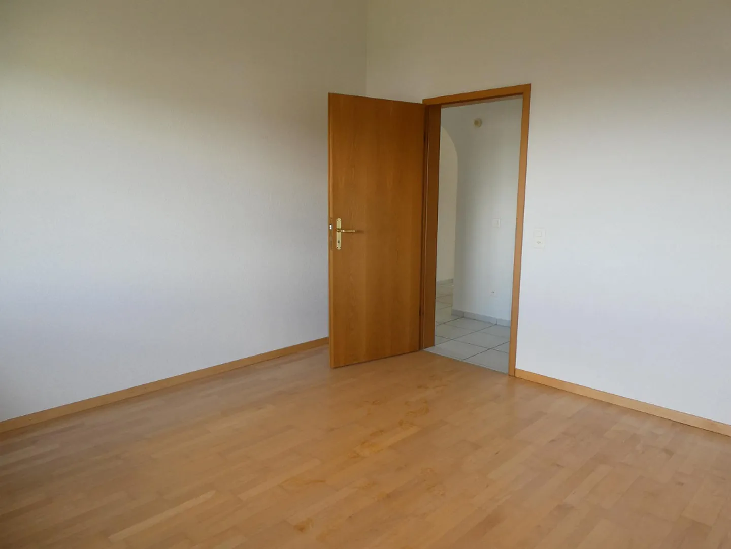 Maison individuelle de 6 1/2 pièces dans un emplacement avec vue dégagée - Photo 13 sur 28