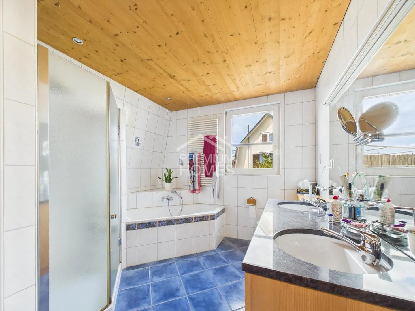 Familienparadies in Ruhiger Lage - Foto 8 von 13