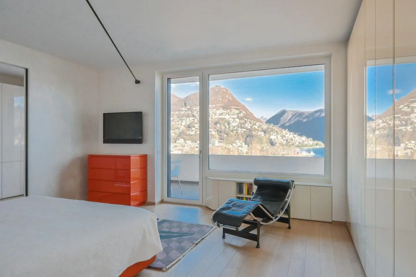 Appartement de luxe spectaculaire avec vue sur le lac - Photo 10 sur 13