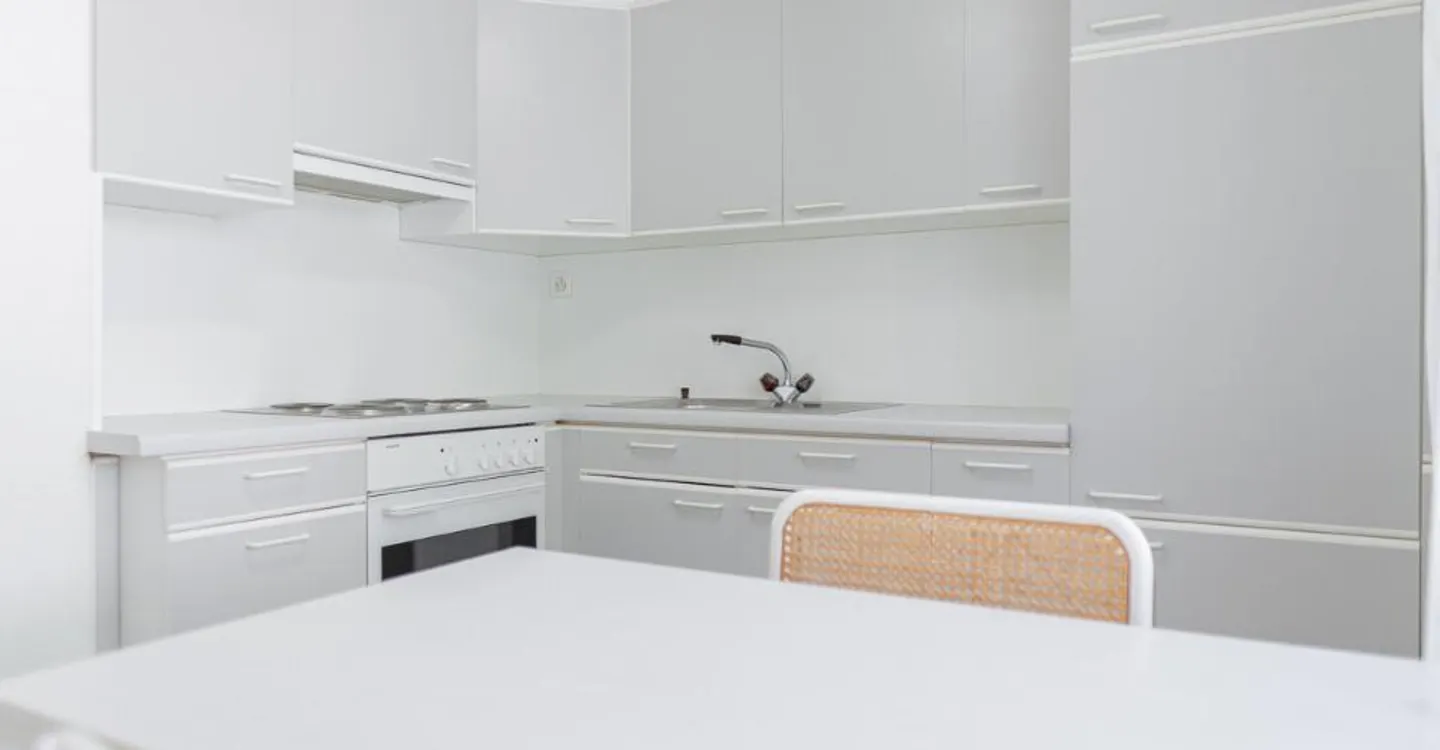 Casa unifamiliare ben tenuta con appartamento separato e molto potenziale - Foto 7 di 12