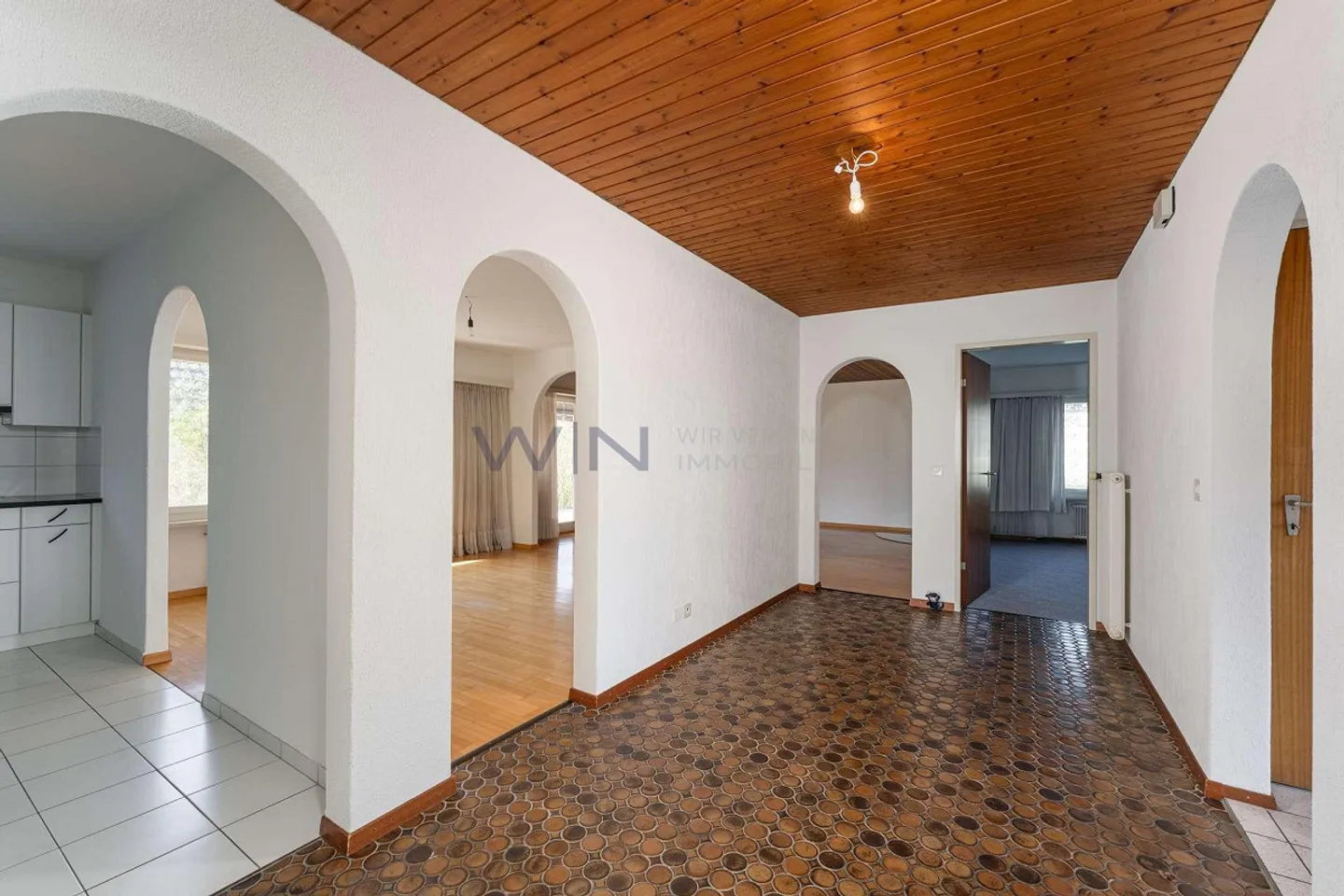 Charmantes Familienhaus mit Potenzial - Foto 9 von 13