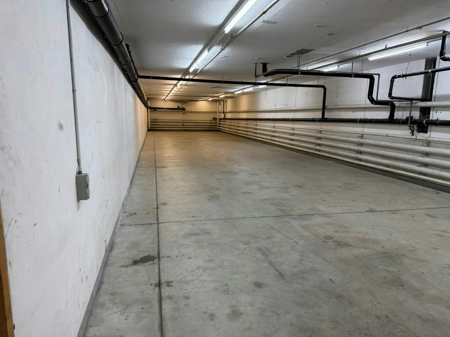 Solution idéale pour vos besoins de stockage - Photo 2 sur 3