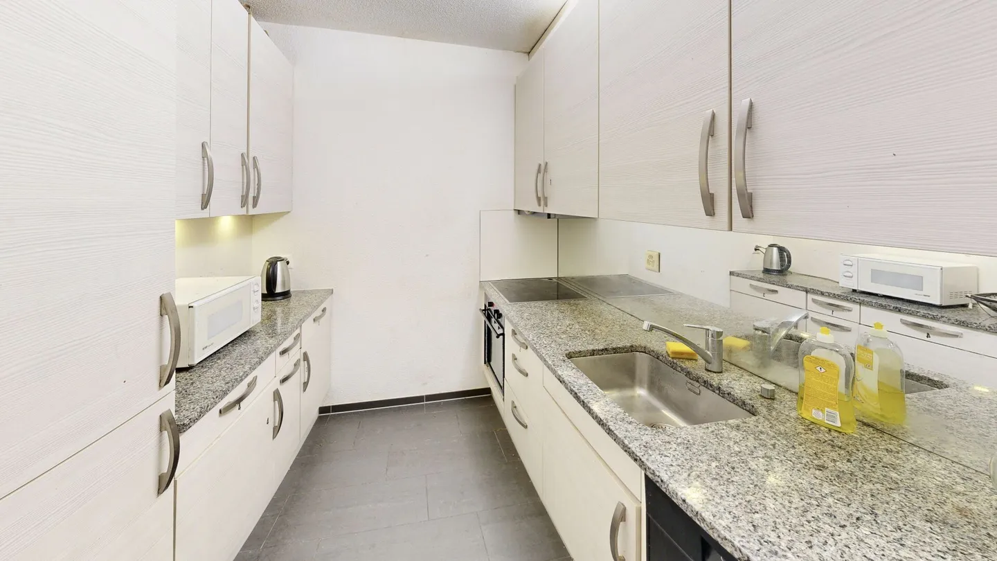 Secure Investment: Fully Rented 4½-Room Apartment with 5% Gross Yield (Building Rights) - Photo 5 of 9