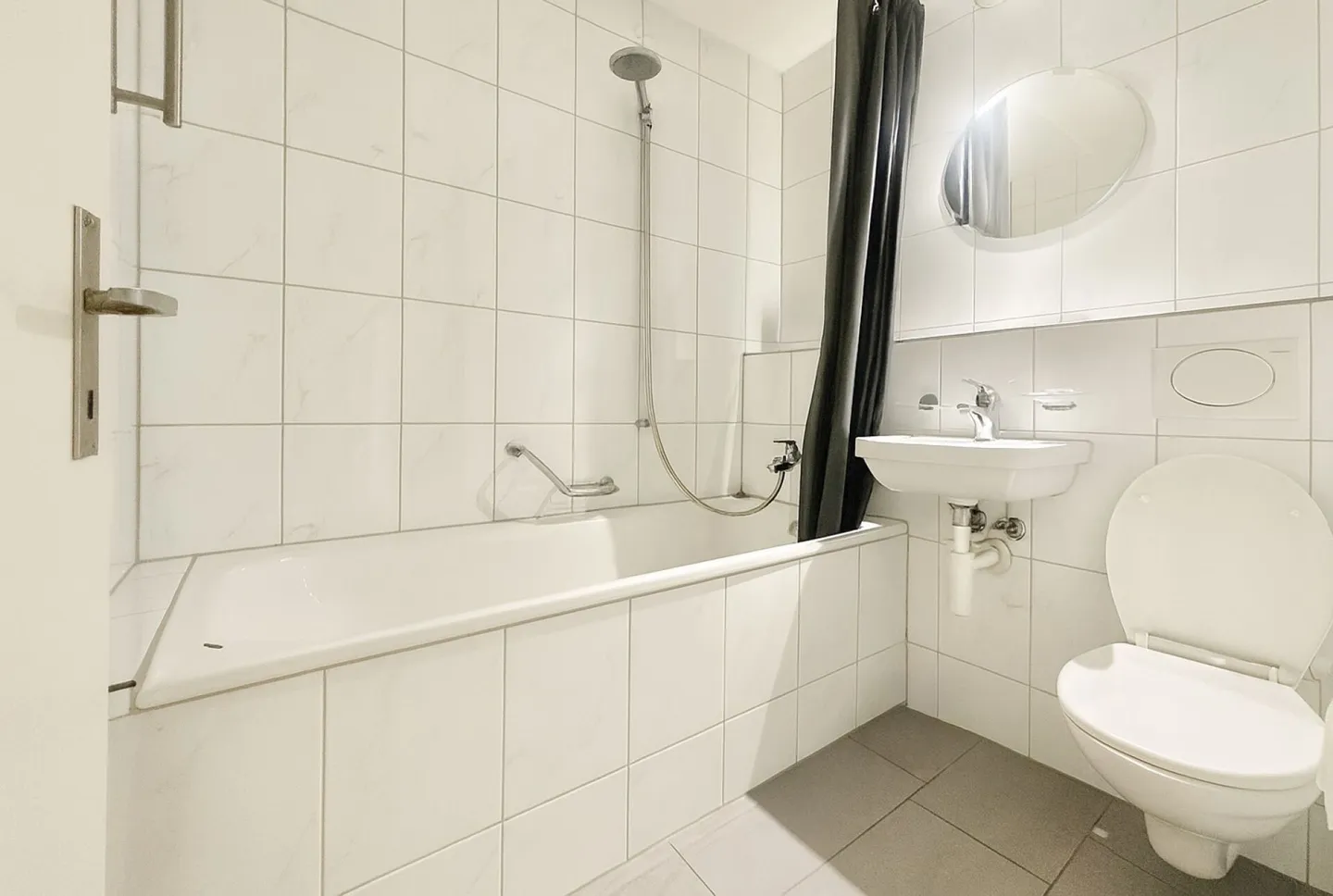 Secure Investment: Fully Rented 4½-Room Apartment with 5% Gross Yield (Building Rights) - Photo 6 of 9