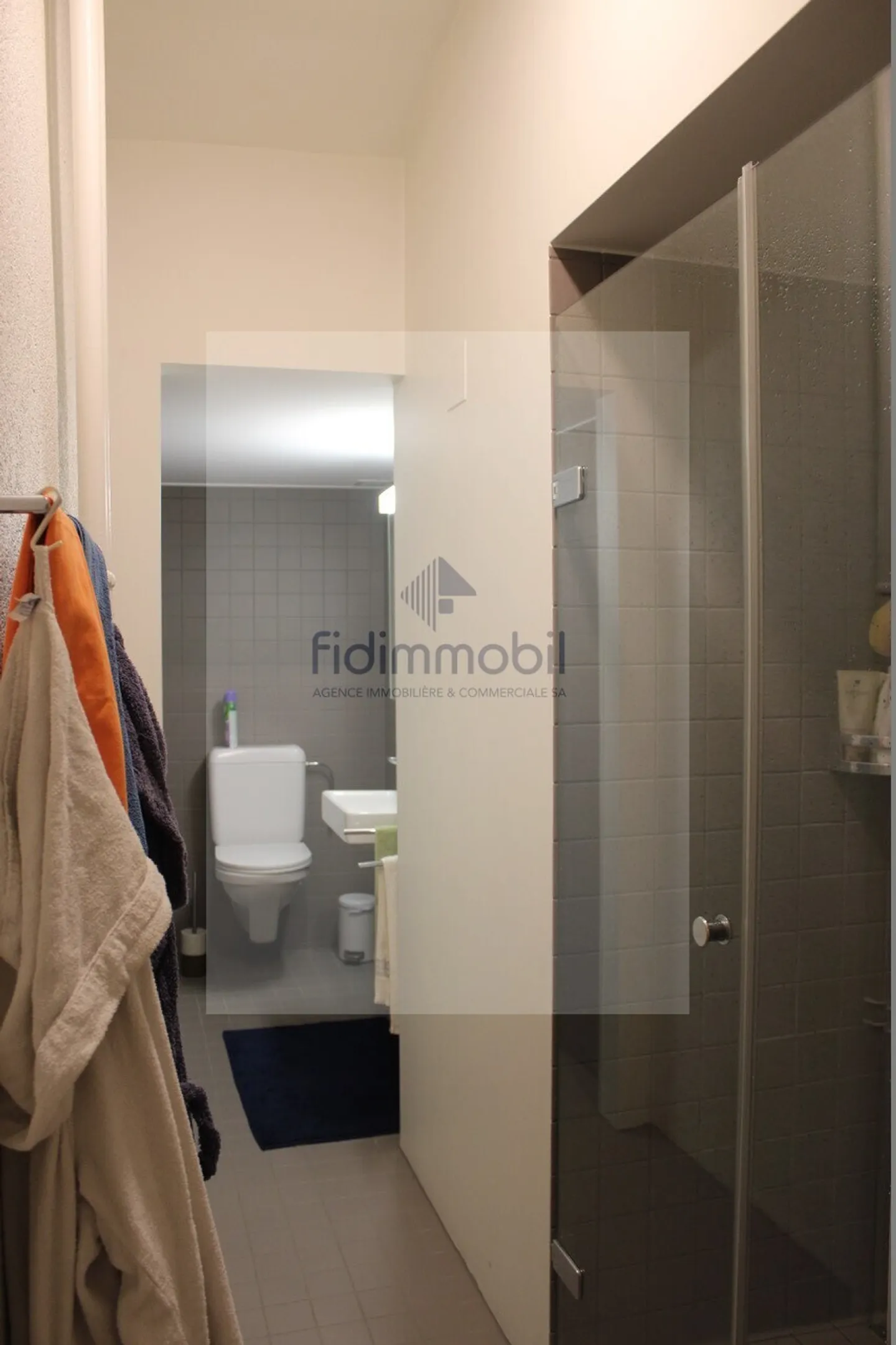 GROßE 2.5 ZIMMER IM STADTZENTRUM - Foto 1 von 4