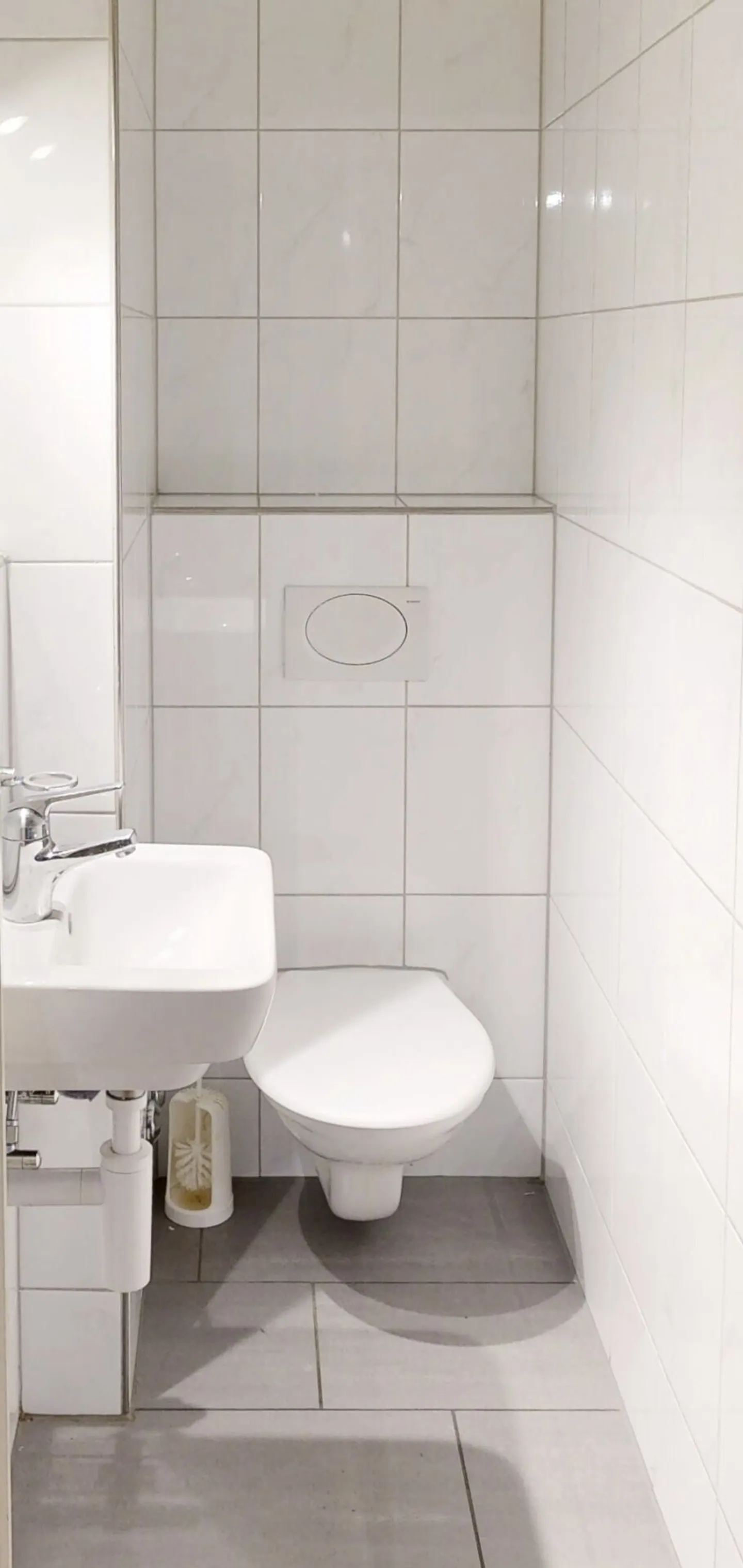 Secure Investment: Fully Rented 4½-Room Apartment with 5% Gross Yield (Building Rights) - Photo 7 of 9