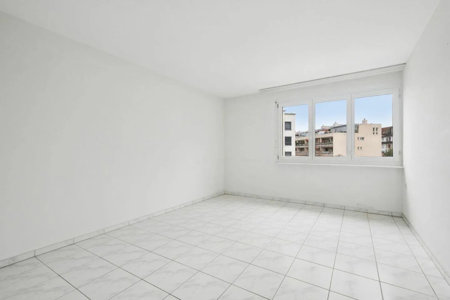 Dans le quartier familial - Photo 5 sur 10