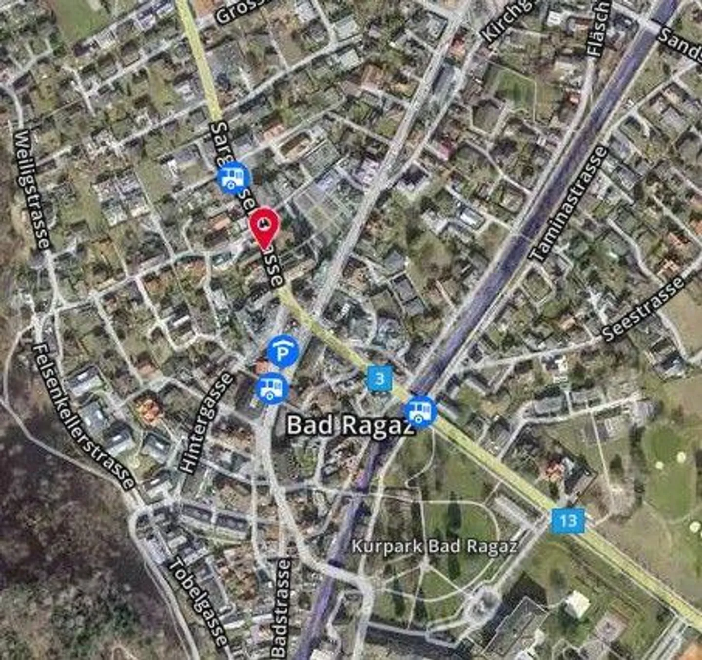 Edificio residenziale e commerciale - Foto 4 di 13