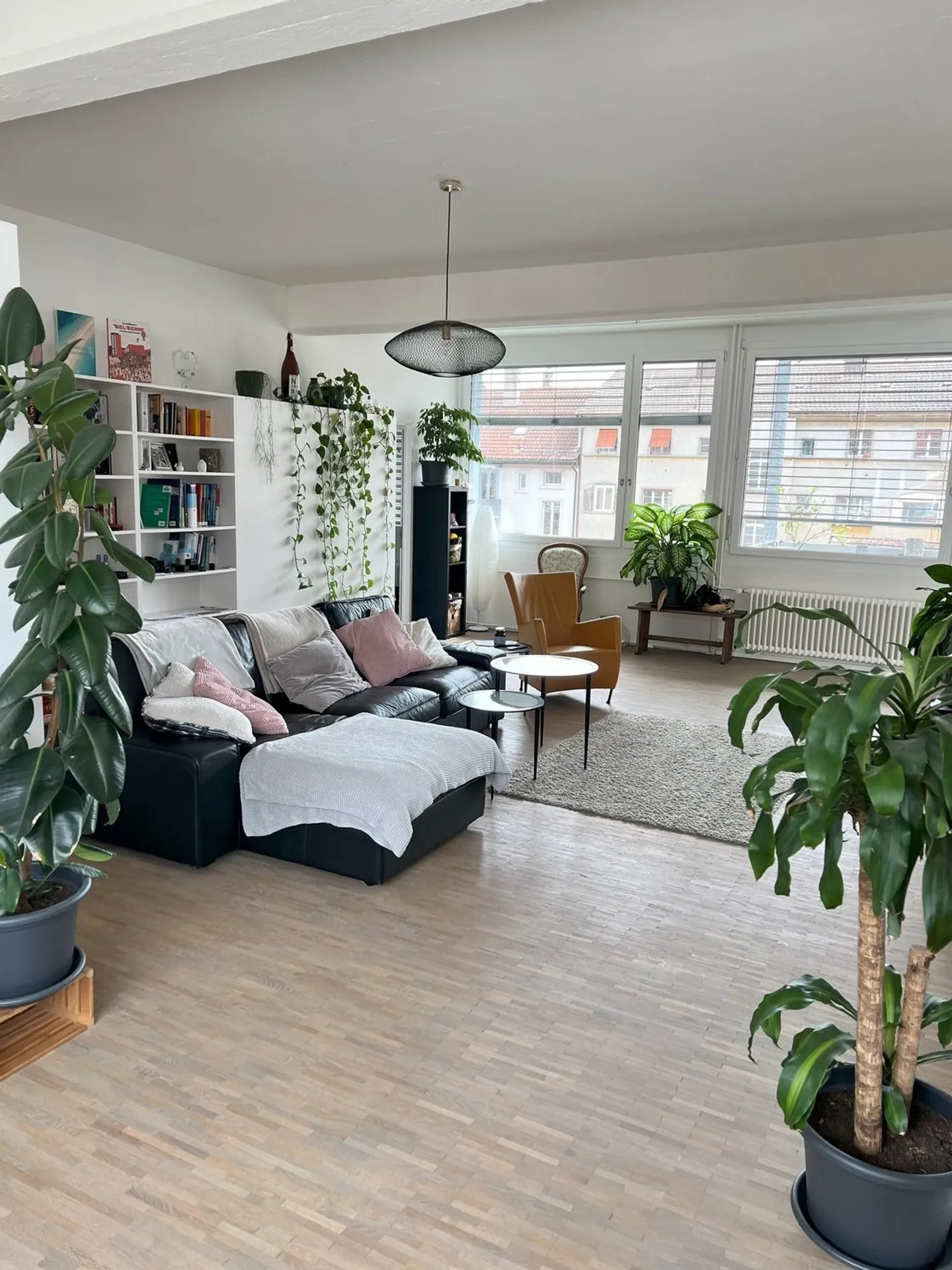 Charmante Loft-Wohnung in zentraler Lage von Biel - Foto 9 von 13