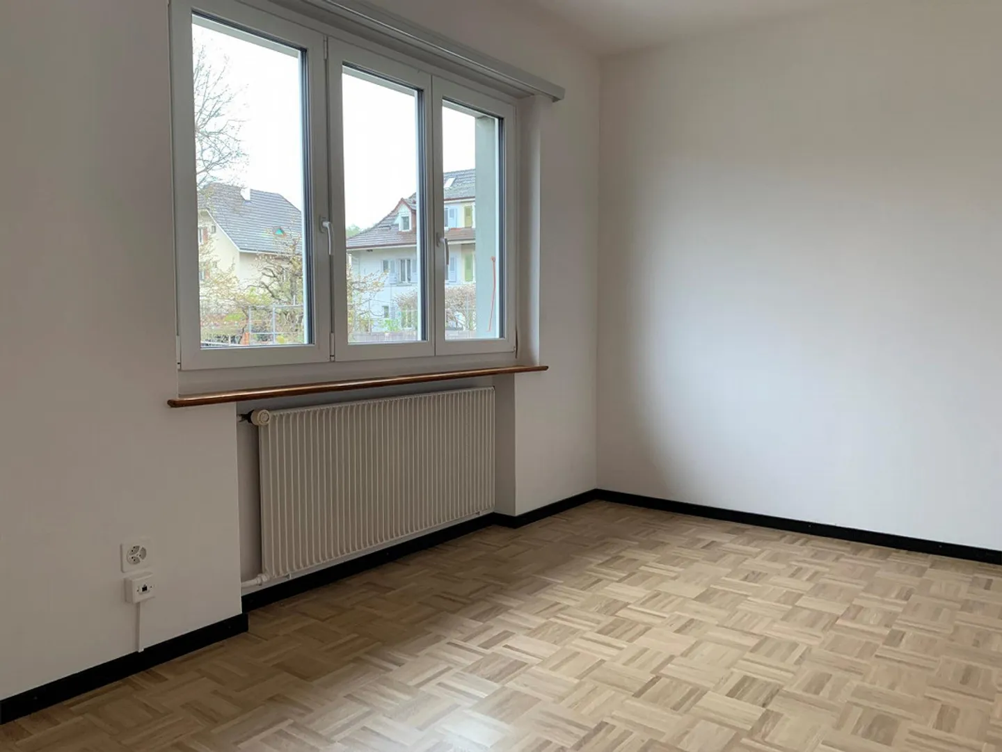 Appartement de 3 pièces fraîchement rénové dans le quartier de Linden - Photo 3 sur 7