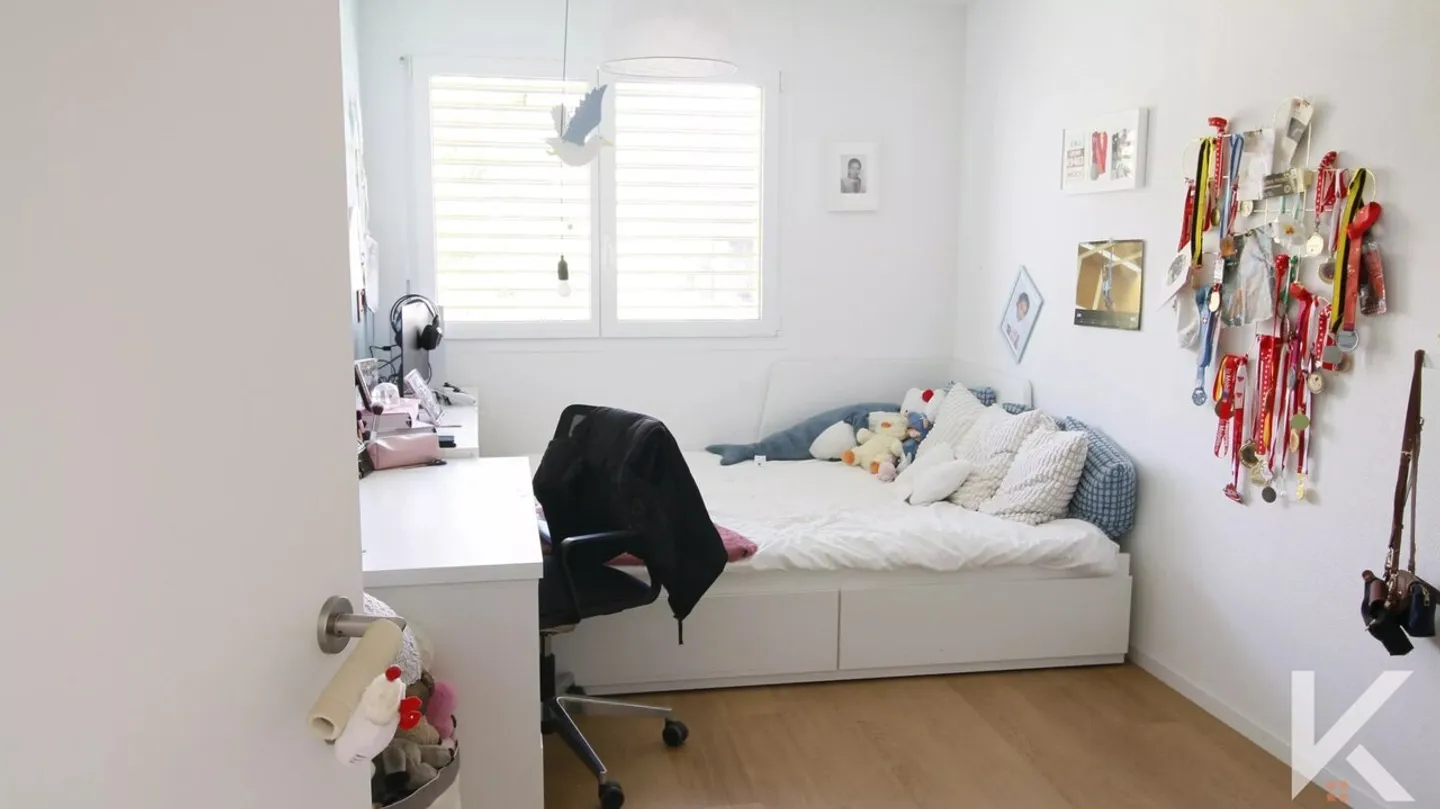 Appartement spacieux de 4.5 pièces - Photo 5 sur 9