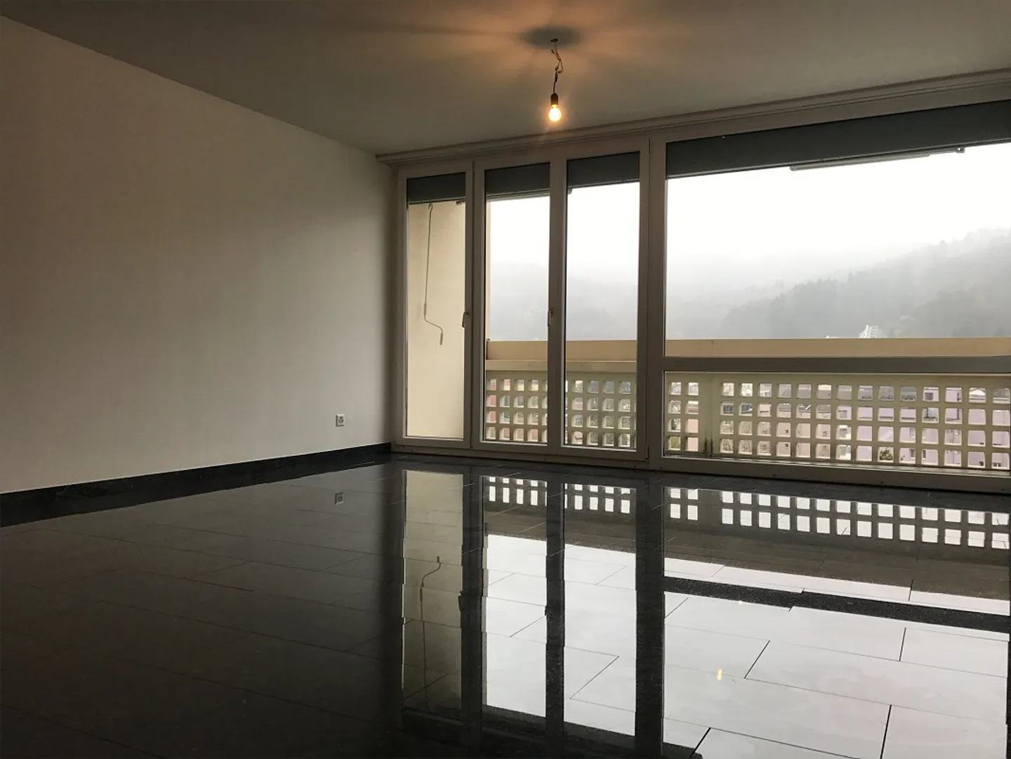 Large 3.5 Room Luxury Maisonette Apartment with Fantastic View - Photo 11 of 17