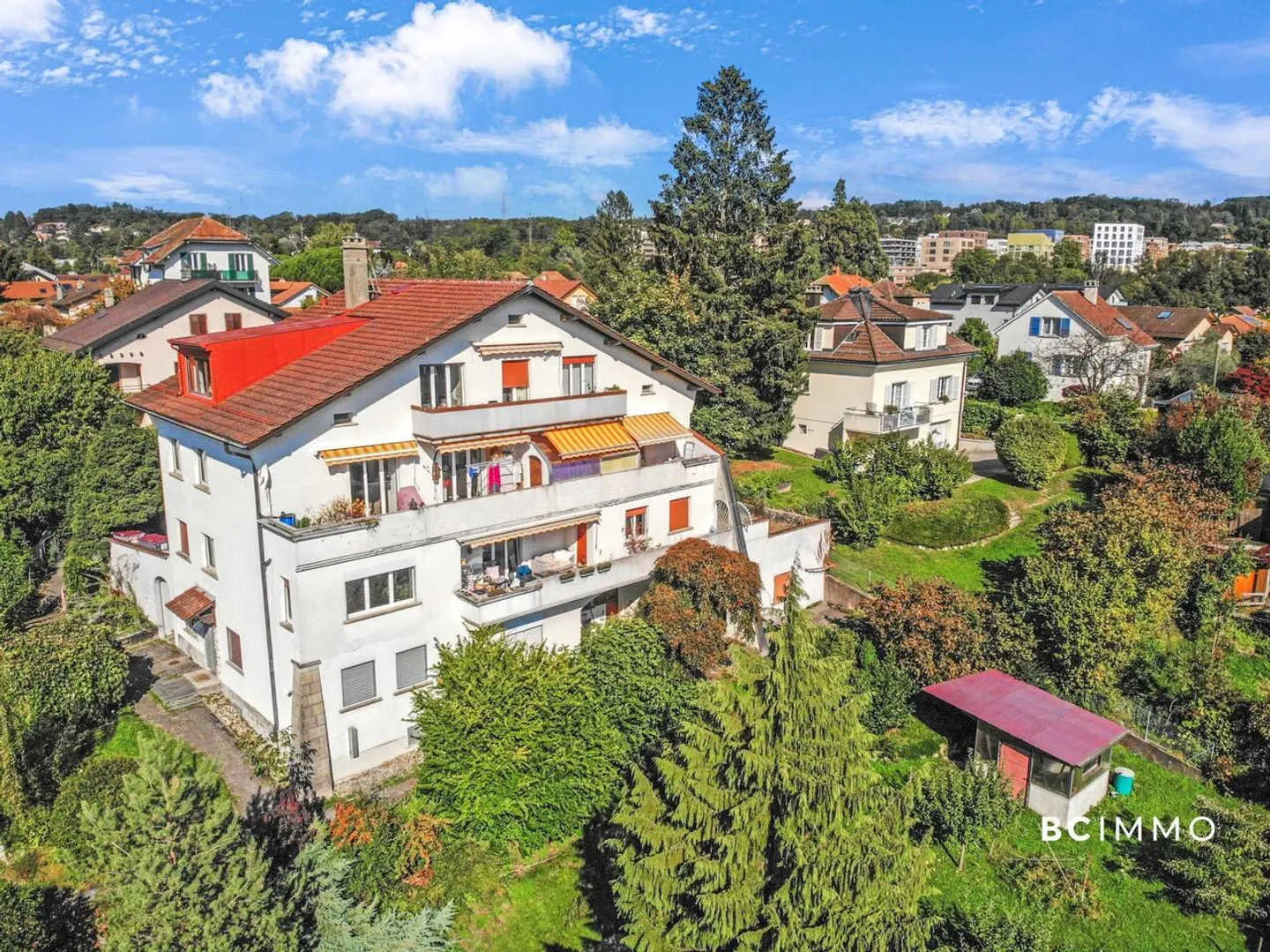 Immeuble locatif à Crissier - Photo 2 sur 11