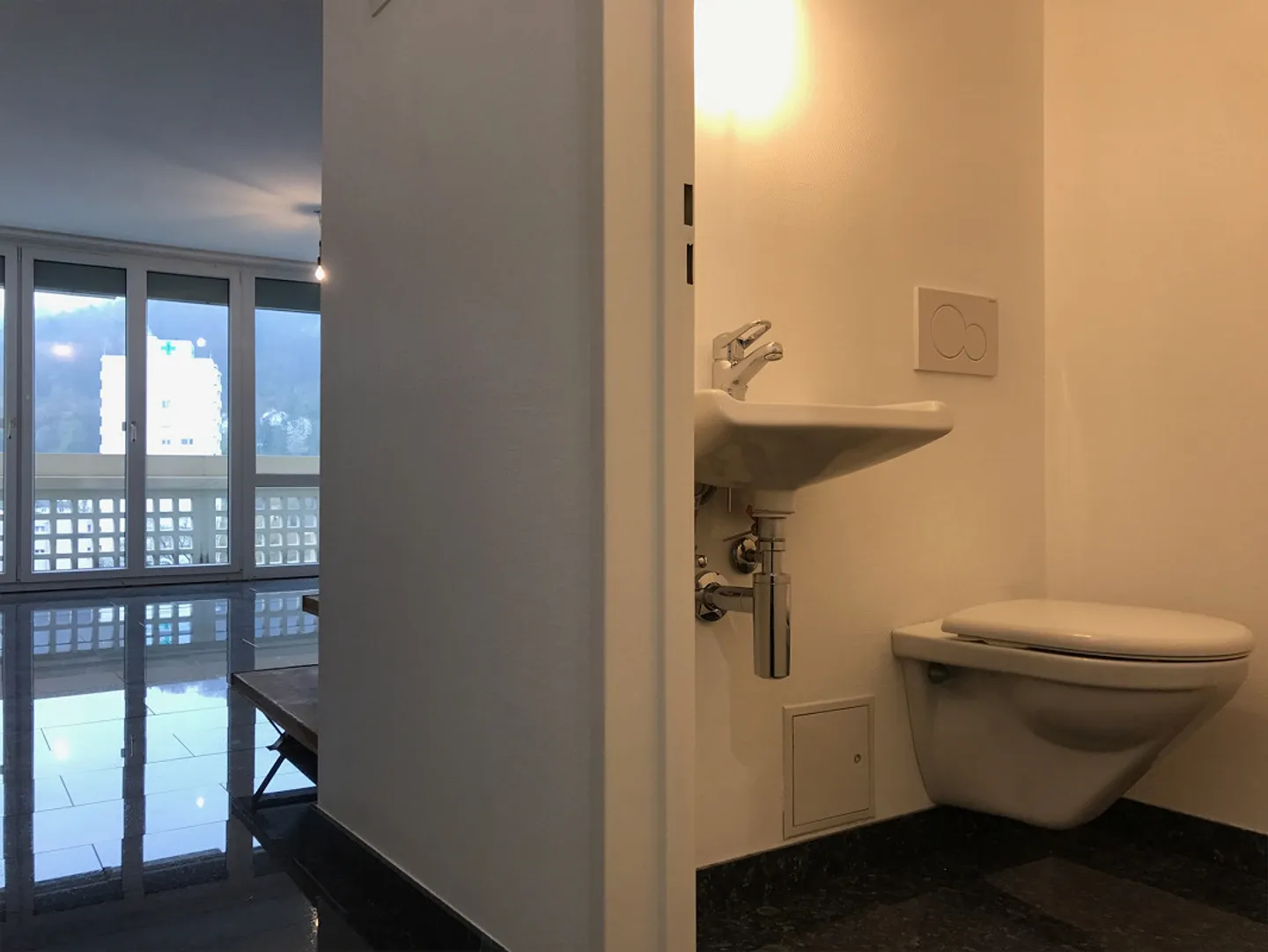 Large 3.5 Room Luxury Maisonette Apartment with Fantastic View - Photo 9 of 17