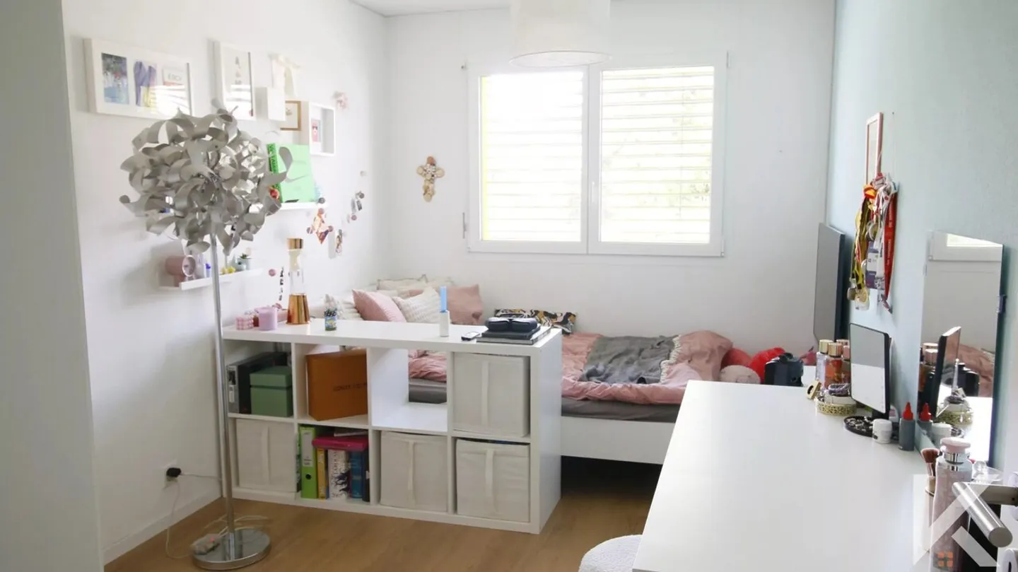 Appartement spacieux de 4.5 pièces - Photo 7 sur 9
