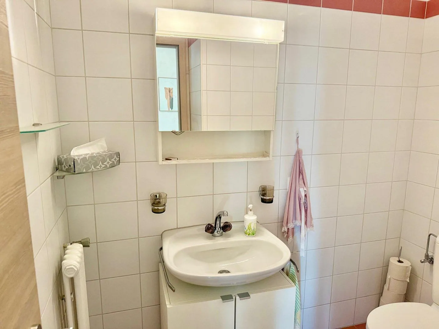 Moderne 2.5 Wohnung im Zentrum von Minusio - Foto 12 von 22