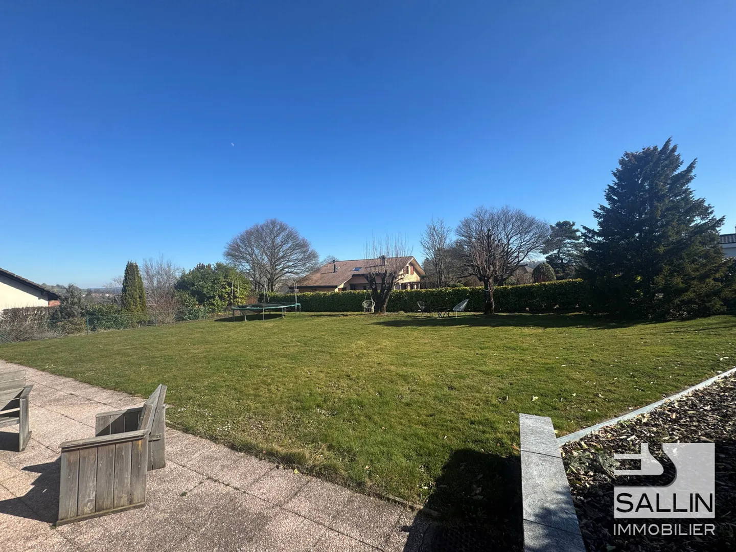 Belle propriété individuelle de 4½ pièces avec garage double - Photo 2 sur 13