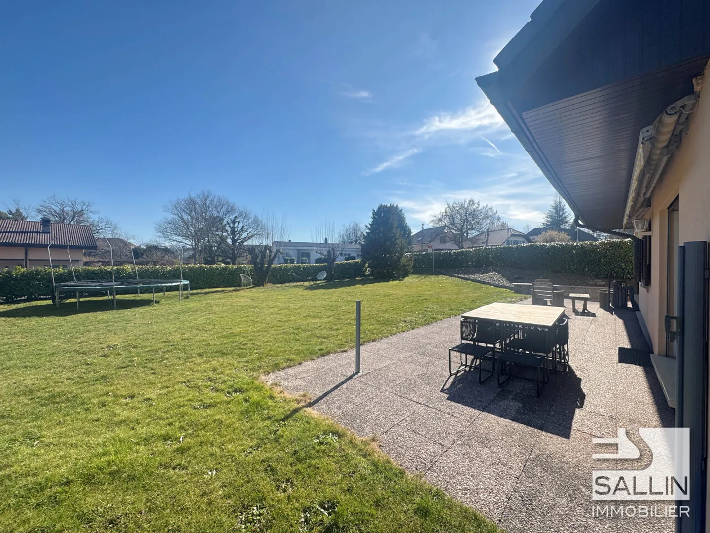 Belle propriété individuelle de 4½ pièces avec garage double - Photo 3 sur 13