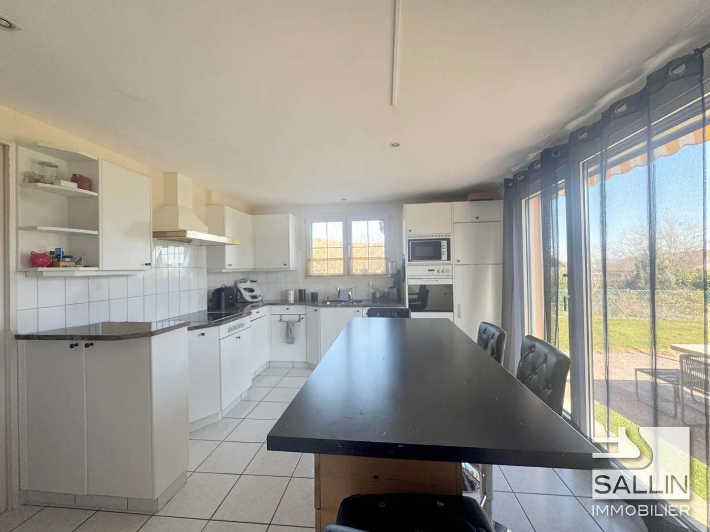 Belle propriété individuelle de 4½ pièces avec garage double - Photo 4 sur 13