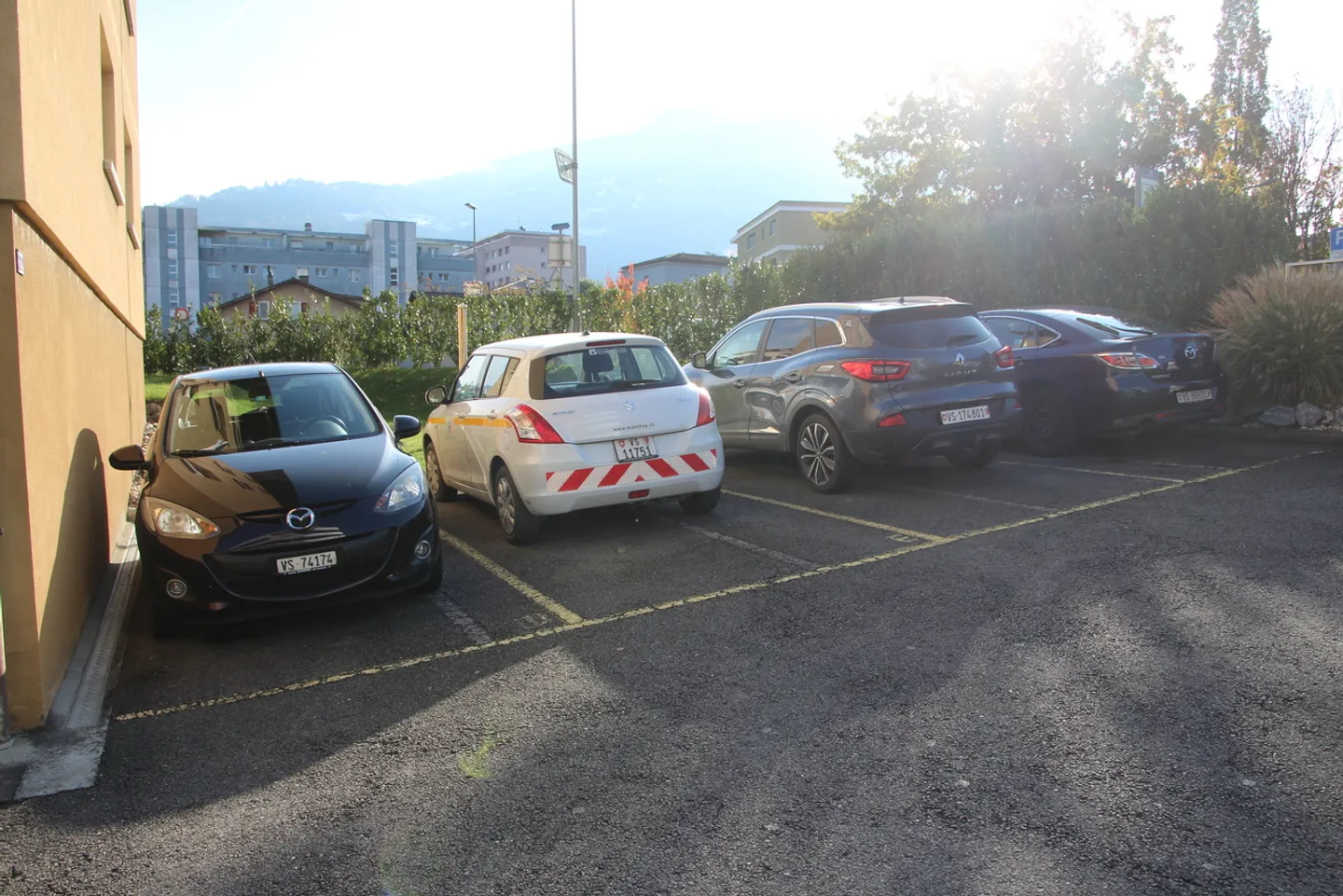 4,5-Zimmer-Wohnung 110 m2 mit Keller, Garage und Parkplatz - Foto 4 von 22