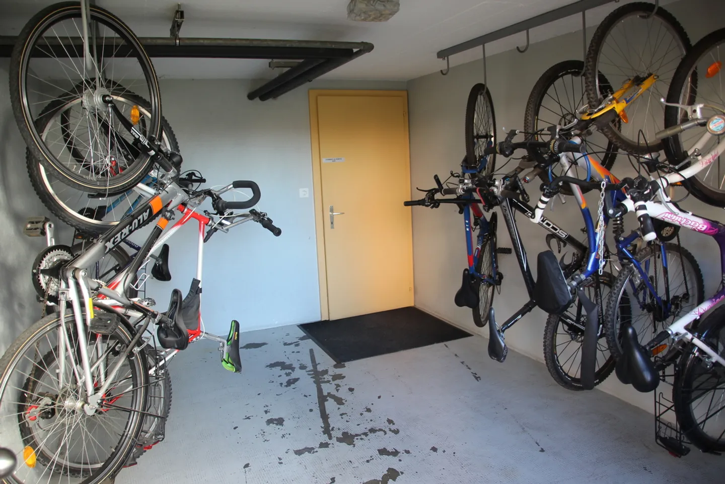 4,5-Zimmer-Wohnung 110 m2 mit Keller, Garage und Parkplatz - Foto 6 von 22