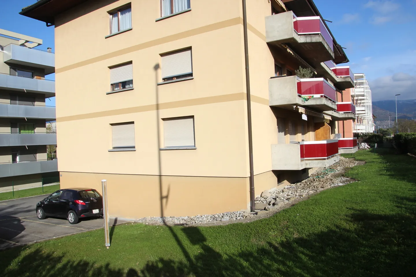 4,5-Zimmer-Wohnung 110 m2 mit Keller, Garage und Parkplatz - Foto 2 von 22