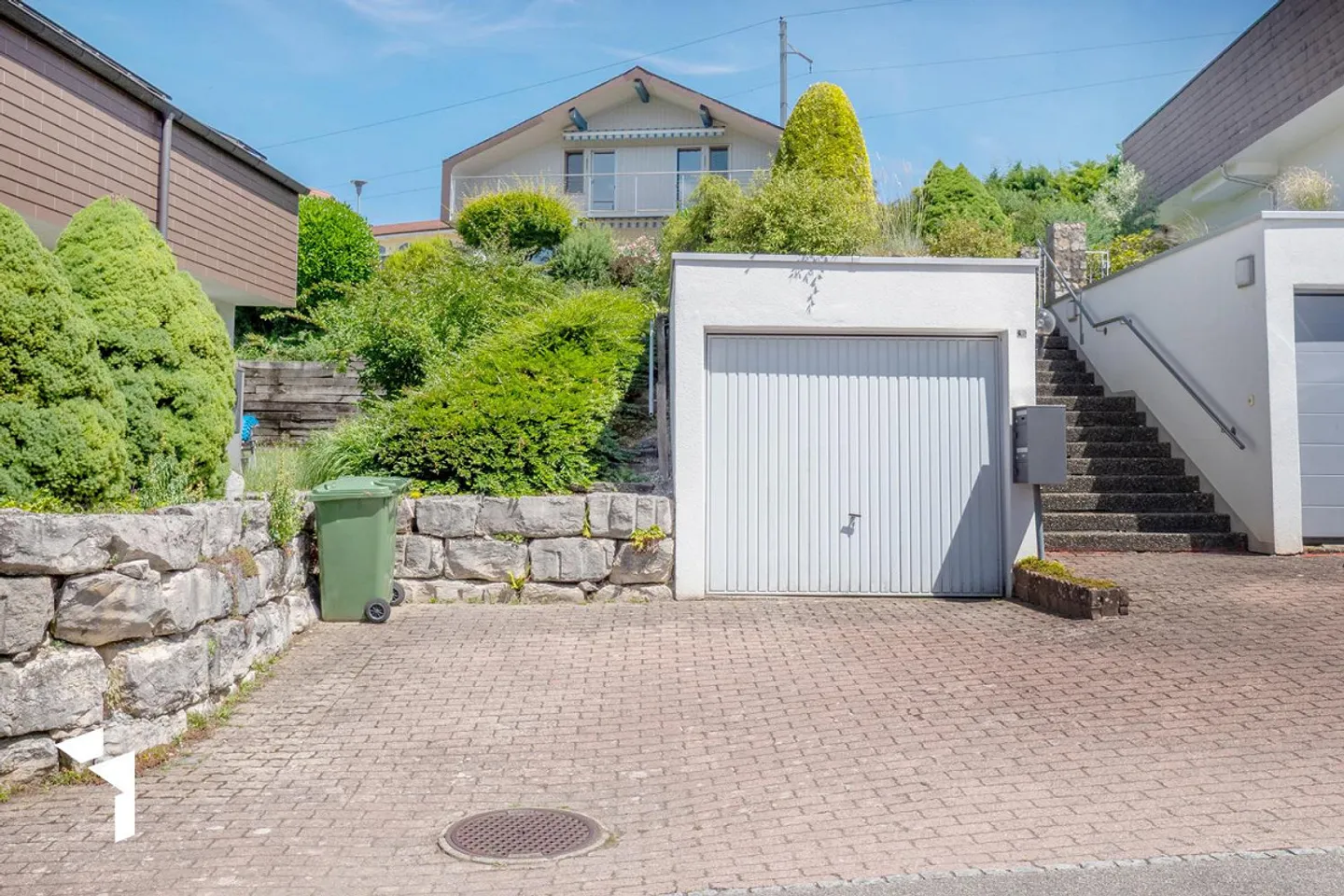 Fehr Immobilier - Maison individuelle de 5,5 pièces bien ensoleillée avec vue sur le lac - Photo 12 sur 13