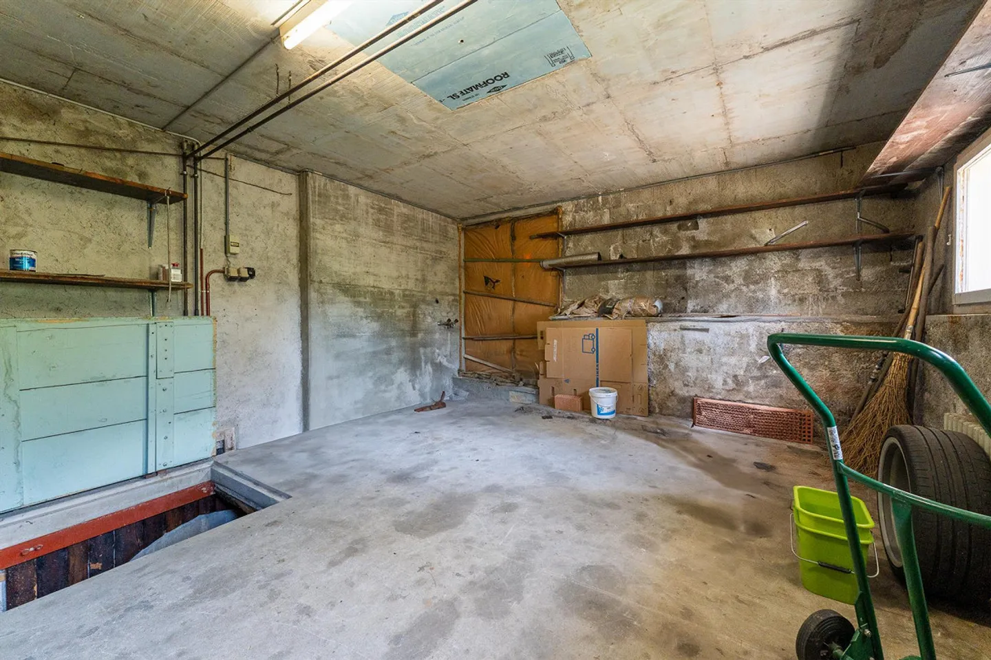 Spacious House with Potential - Photo 25 of 28