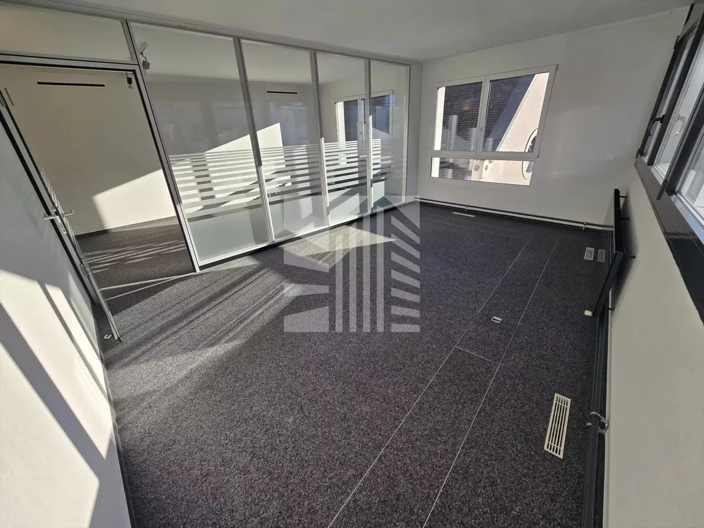 Bureaux équipés de 342 m² au coeur de Morges - Photo 4 sur 9