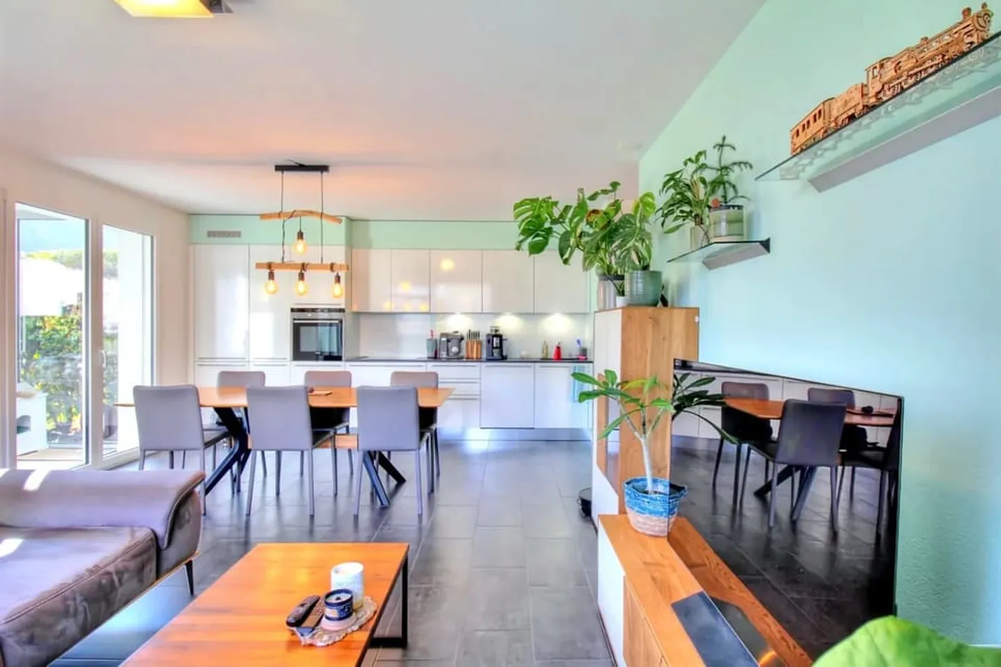 Helle 3,5-Zimmer-Wohnung mit privatem Garten - Foto 3 von 13