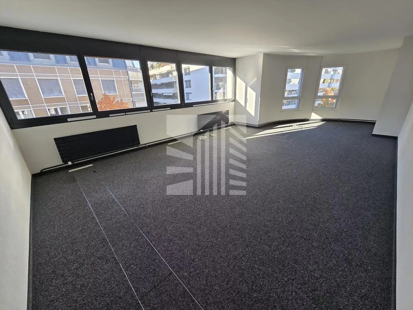 Bureaux équipés de 342 m² au coeur de Morges - Photo 2 sur 9