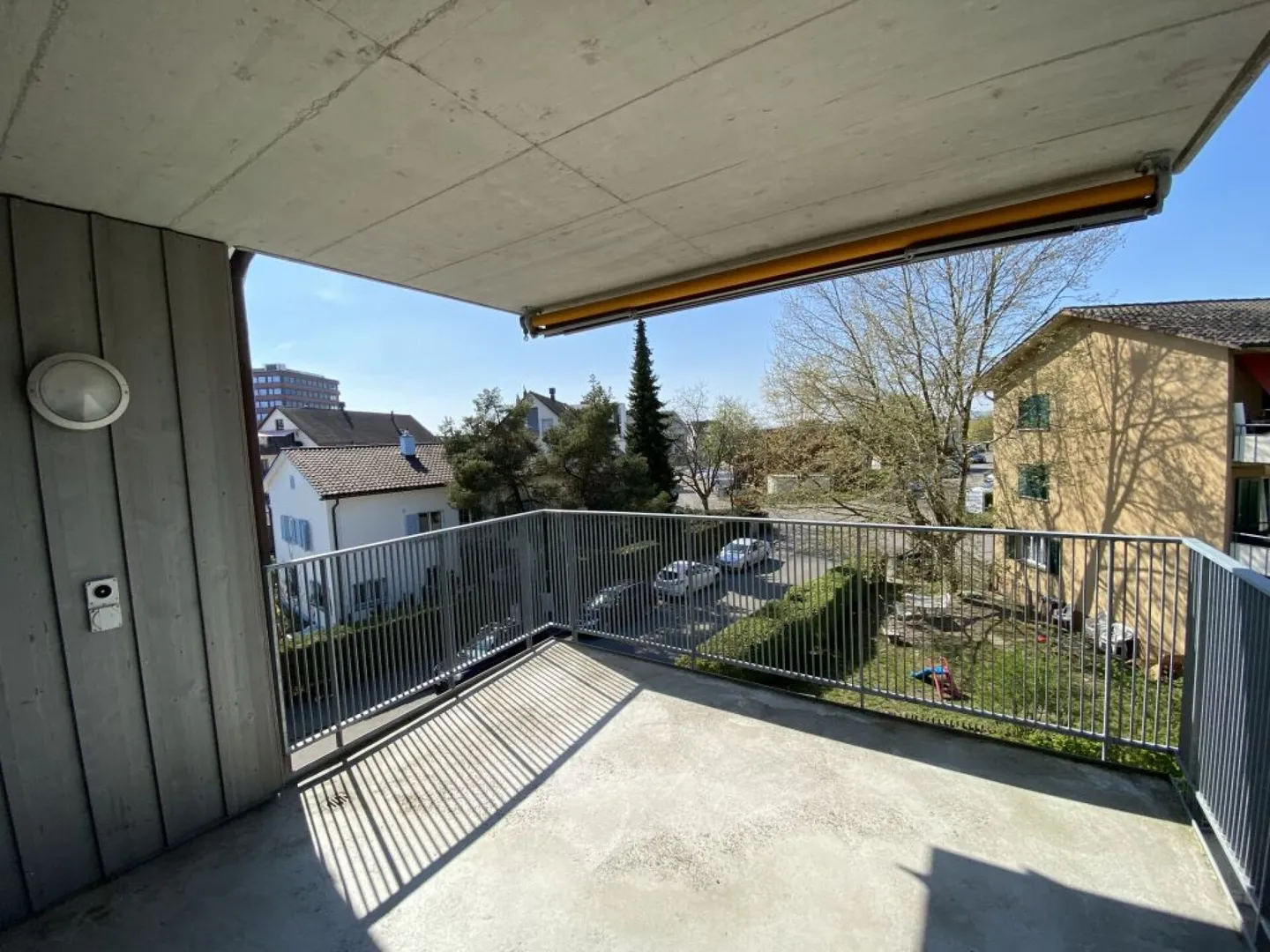 Appartamento cittadino di 4½ stanze dal design moderno in una posizione ben collegata - Foto 5 di 14