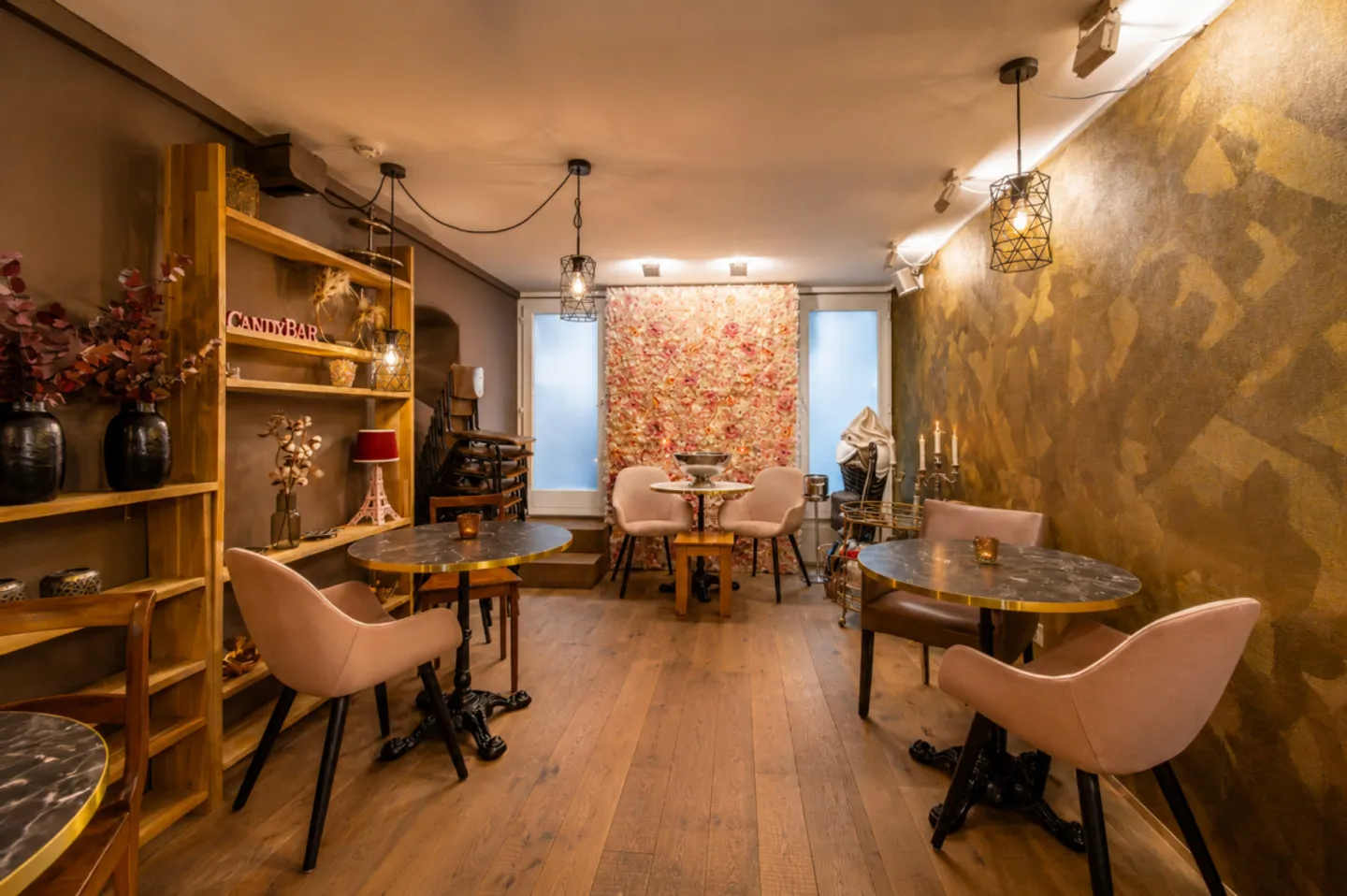 Vivre et travailler au cœur de Stein am Rhein - Maison historique de la vieille ville avec espace gastronomique et passage piéton - Photo 11 sur 25