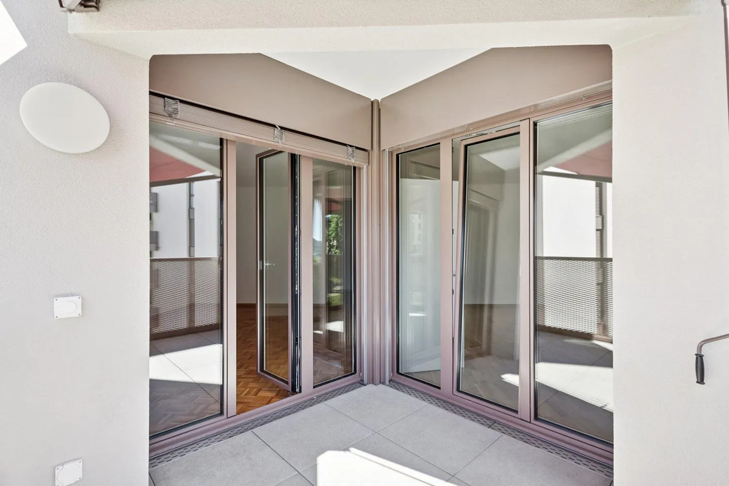 Charming Apartment in Quiet Area - Photo 9 of 10