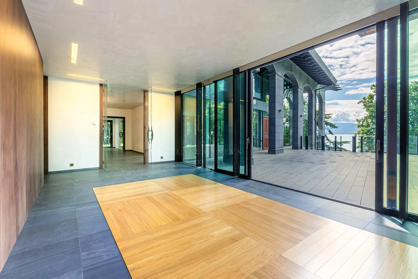Casa di Lusso Contemporanea al Lago - Foto 7 di 21