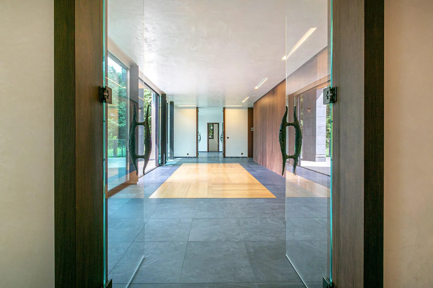 Casa di Lusso Contemporanea al Lago - Foto 8 di 21