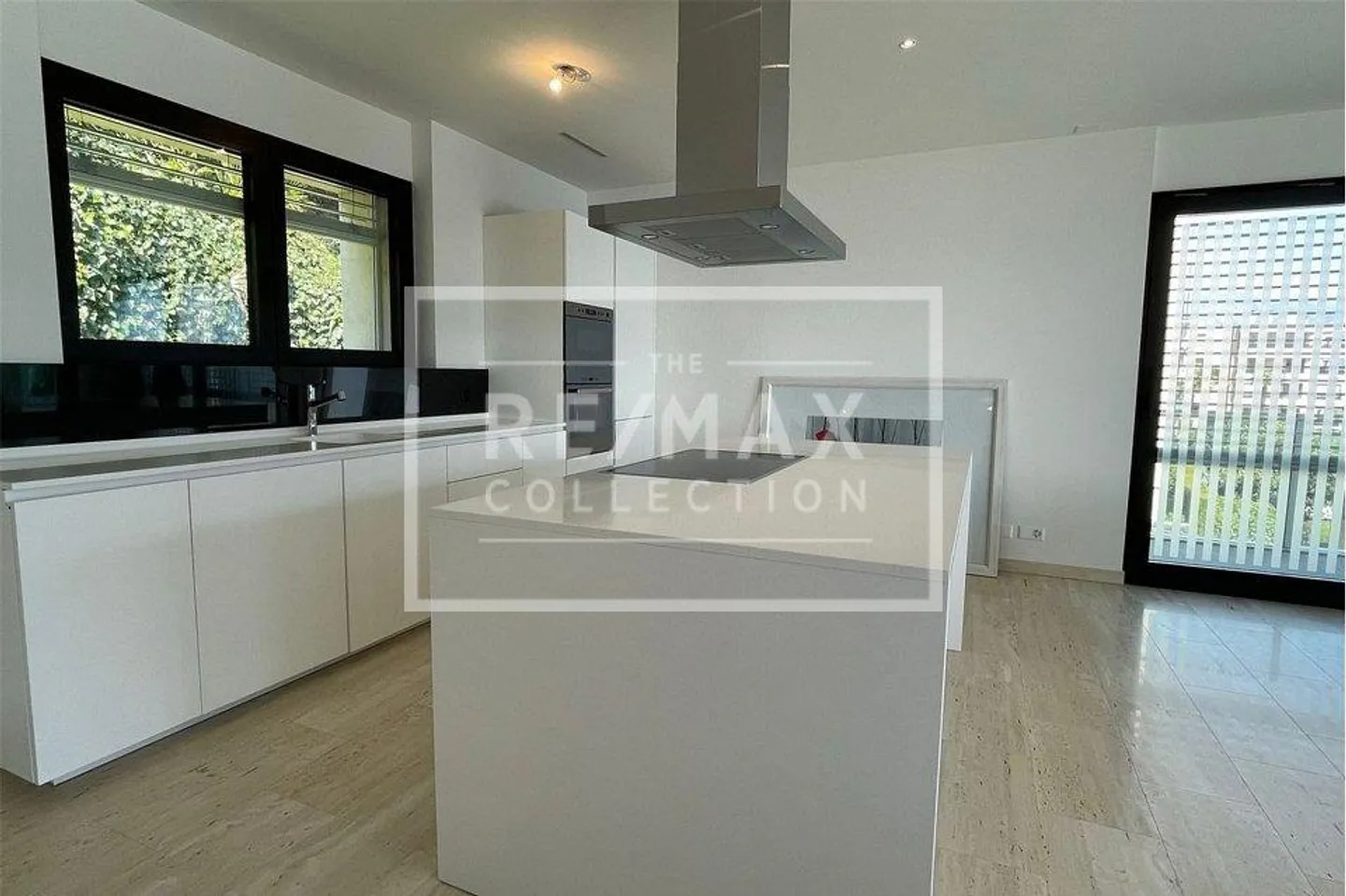 Attico con vista panoramica - Foto 5 di 13