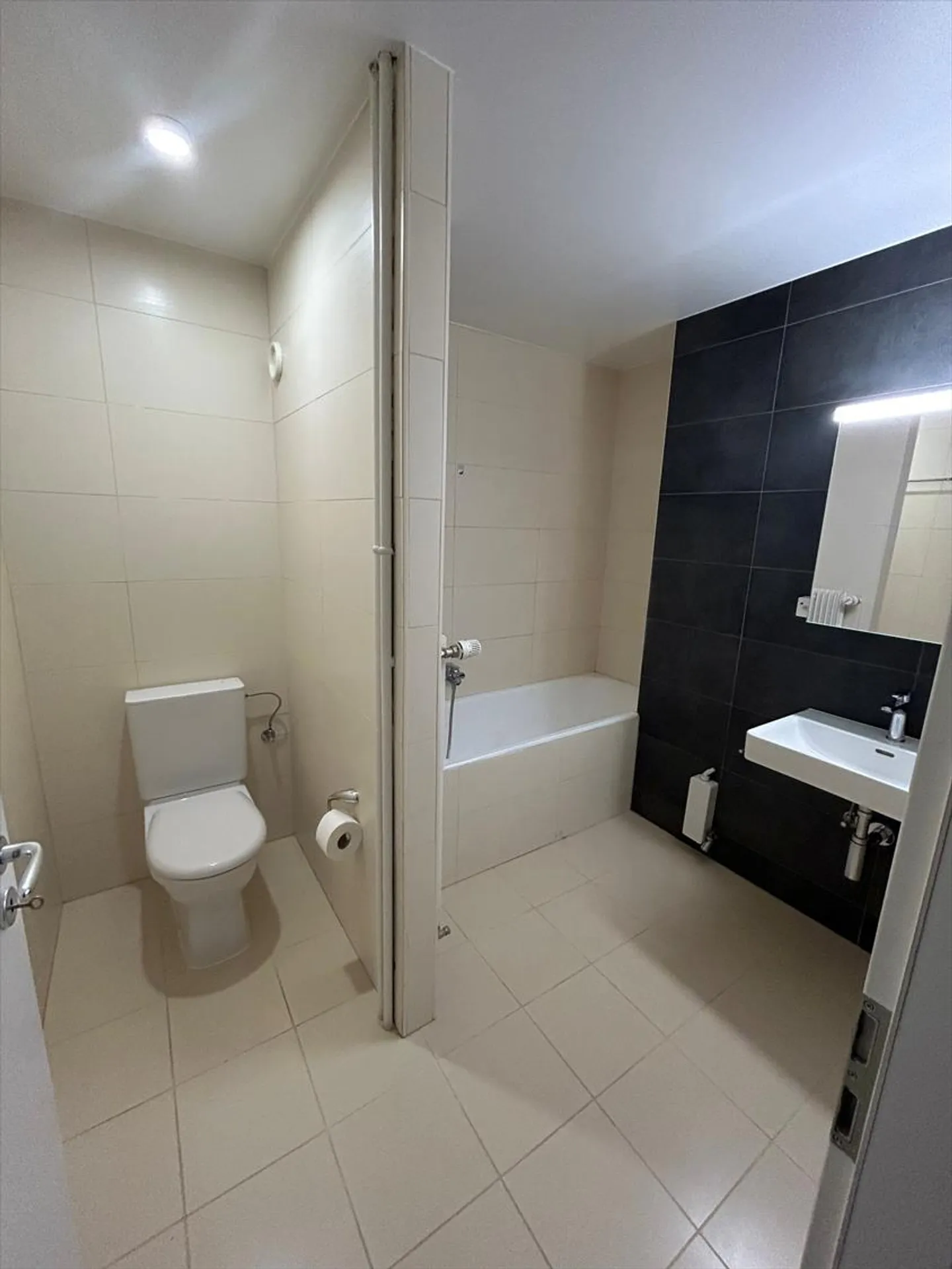 2.5 Room Apartment - Photo 9 of 13