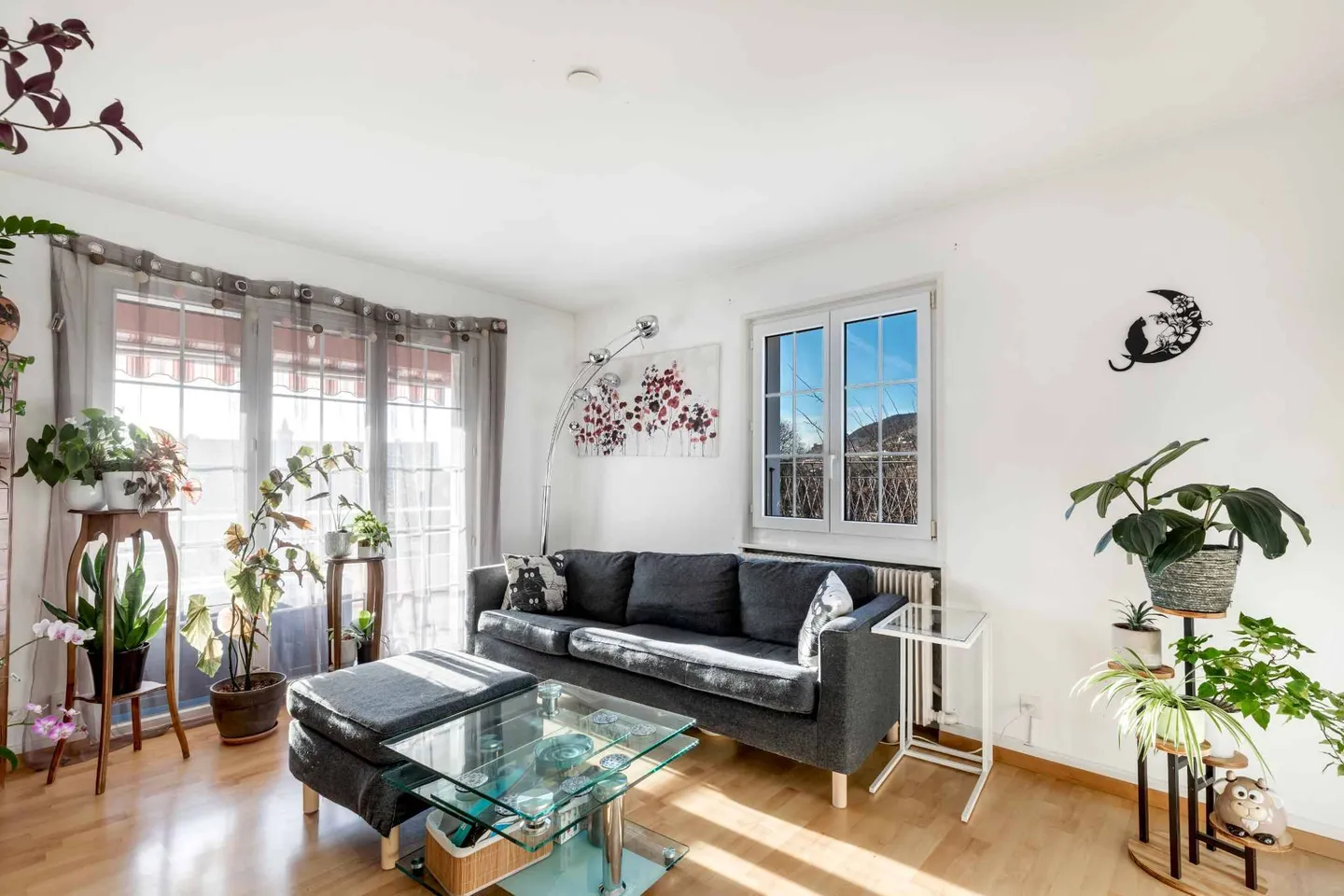 Casa familiare con potenziale locativo in un quartiere residenziale di Vevey - Foto 2 di 13