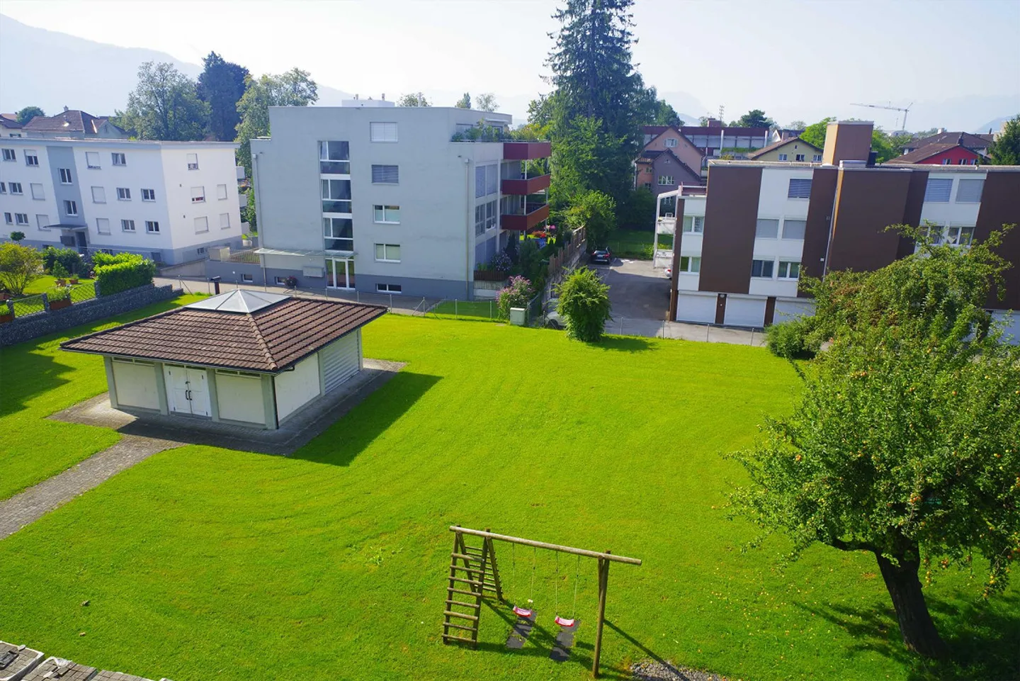Appartement lumineux de 4,5 pièces - Photo 2 sur 10