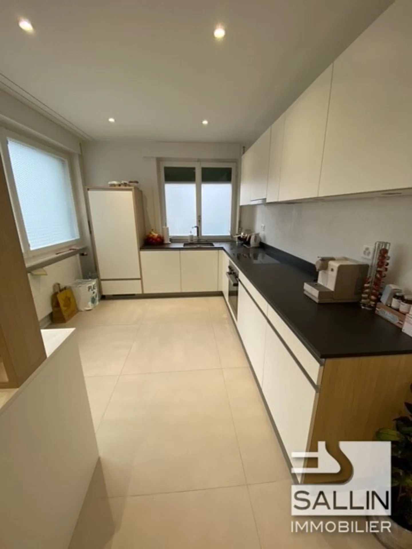 SPACIEUX 2½ PIÈCES 
EN LISIÈRE DE FORÊT - Photo 4 of 16