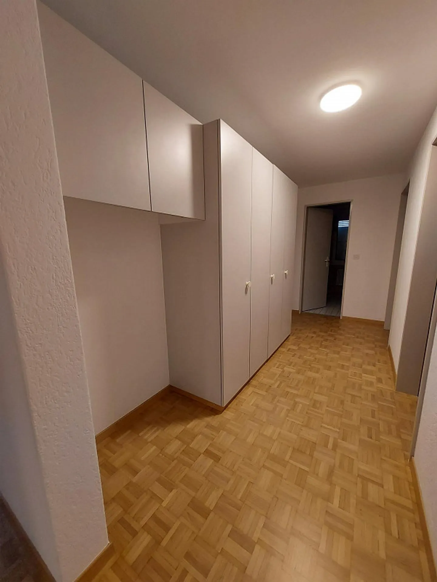 Appartement lumineux de 4,5 pièces - Photo 5 sur 10