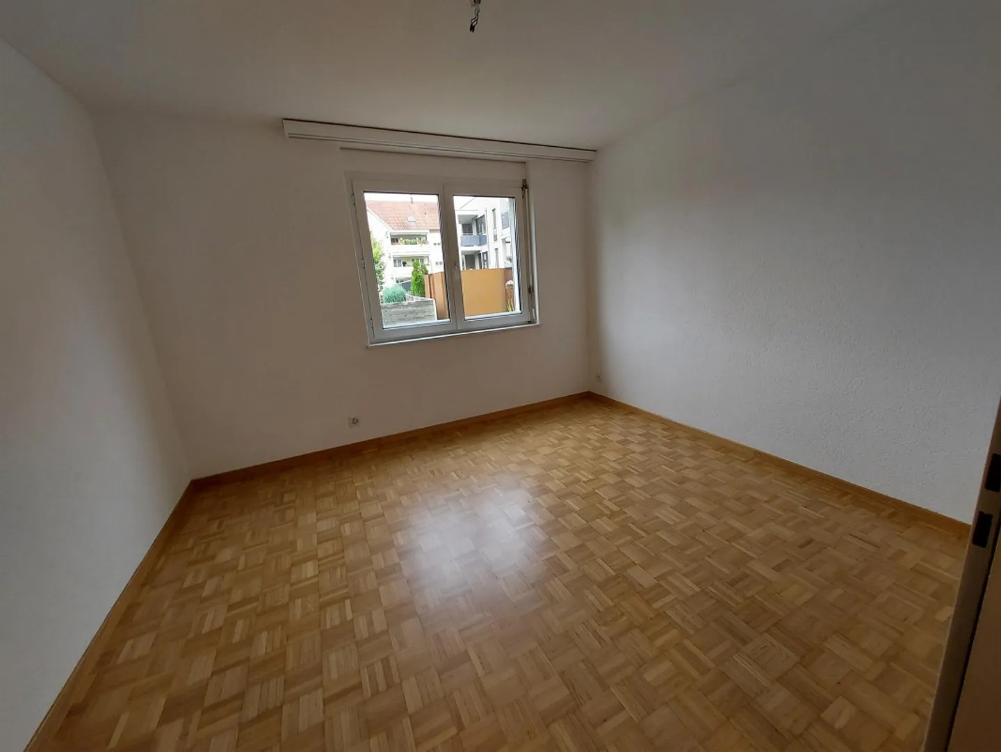 Appartement lumineux de 4,5 pièces - Photo 7 sur 10