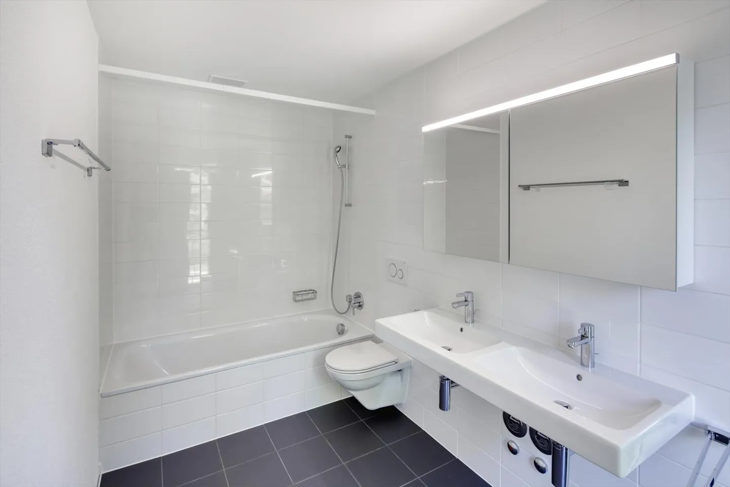 Appartement lumineux avec balcon spacieux - Photo 4 sur 5