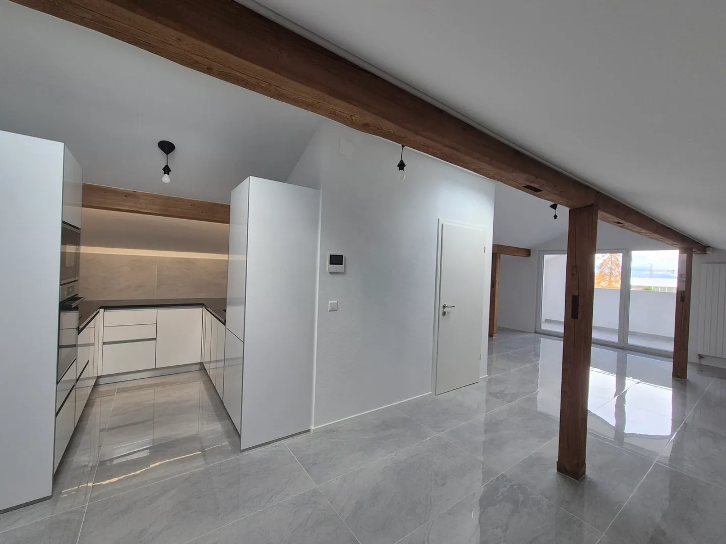 LOFT di 71 m2 + 40 m2 di stoccaggio - Foto 2 di 11