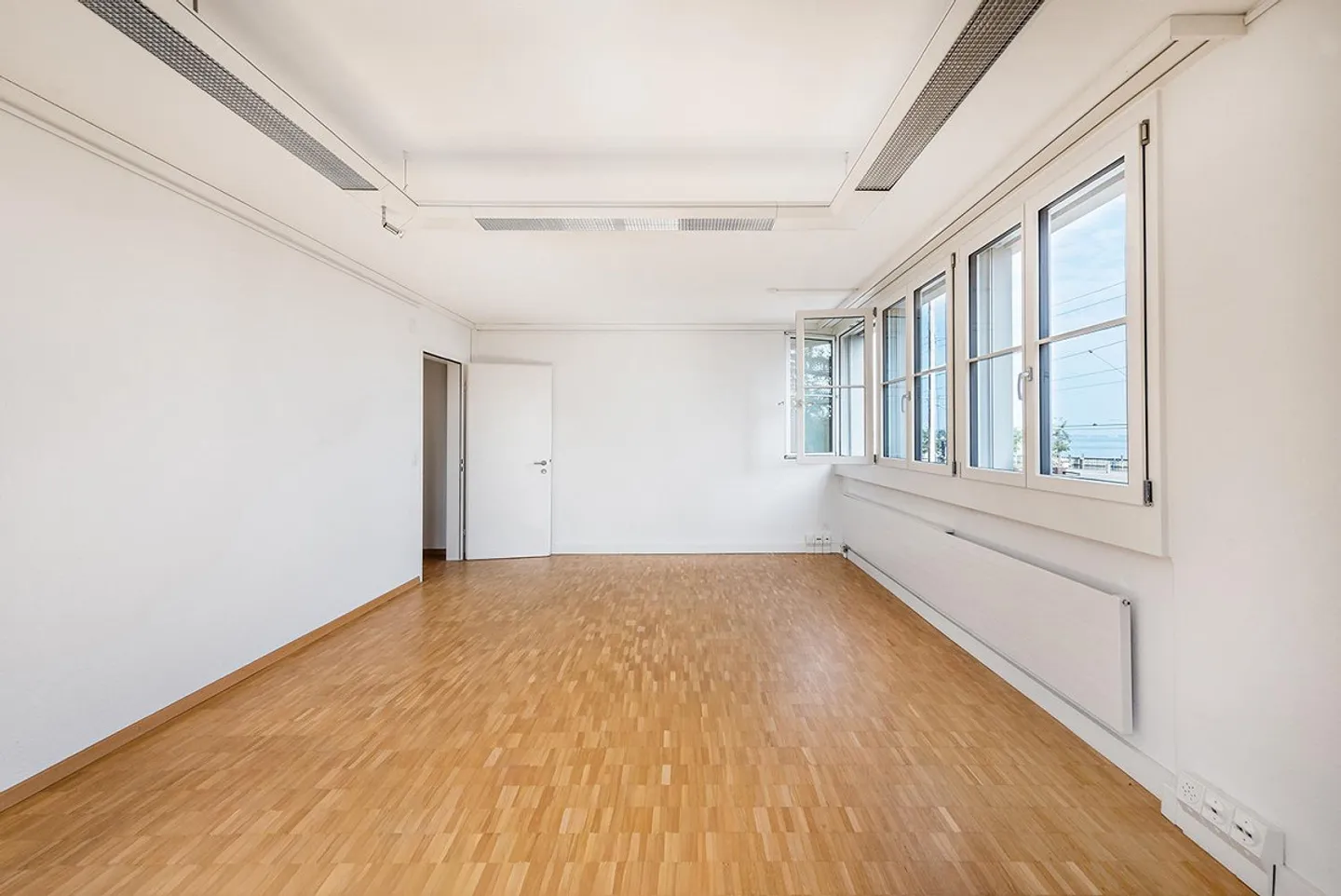 Your new business location in a prime location - Office space in Rorschach - Photo 2 of 7