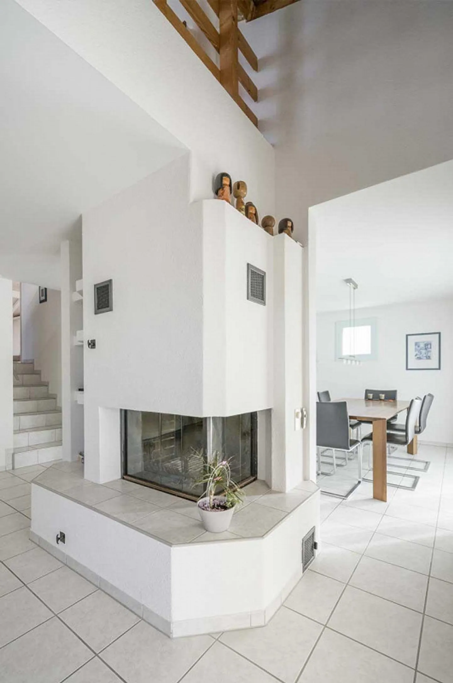 Well-maintained single-family home for families - Photo 7 of 15