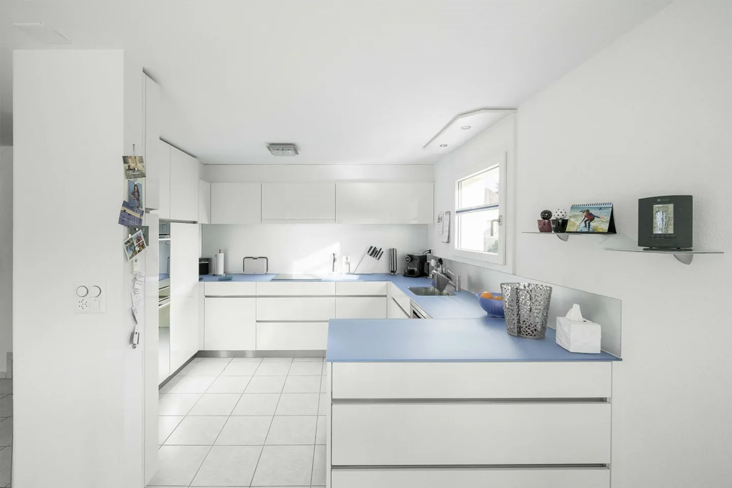 Well-maintained single-family home for families - Photo 8 of 15