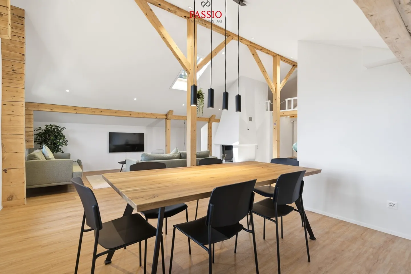 Wohnen über dem Thunersee – 5.5-Zimmerwohnung mit traumhafter Aussicht - Photo 12 of 34
