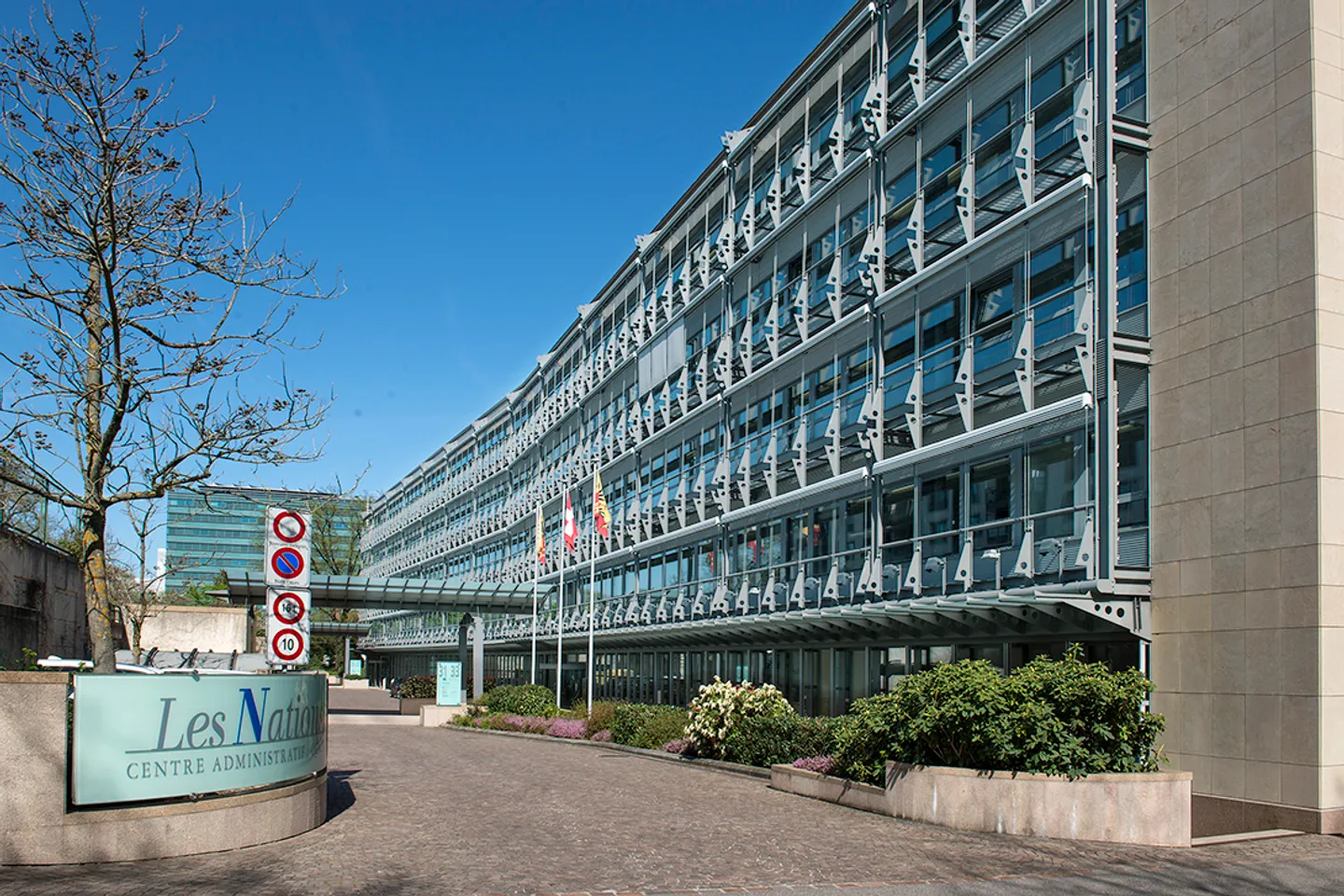 Place ouverte 1 pièce - Photo 1 sur 7